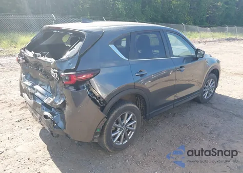 2023 Mazda Cx-5 2.5 S Preferred z USA, uszkodzony, nr VIN JM3KFBCM4P0138160